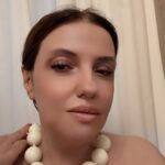 Κολιέ με μεγάλες πέρλες κρεμ χρώμα