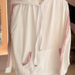 Φόρμα με κουκούλα και παντελόνι